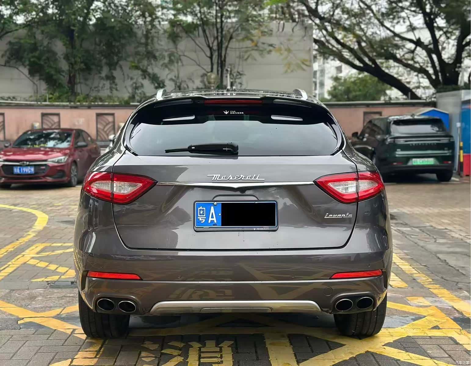 Maserati Levante, 2016 10