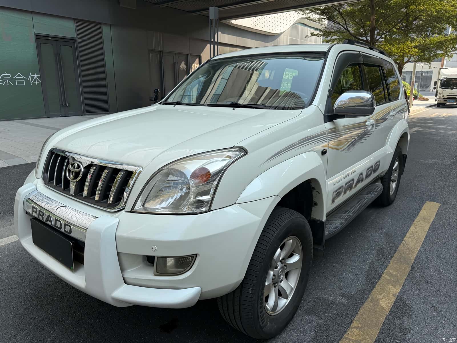 Toyota Prado, 2003 1