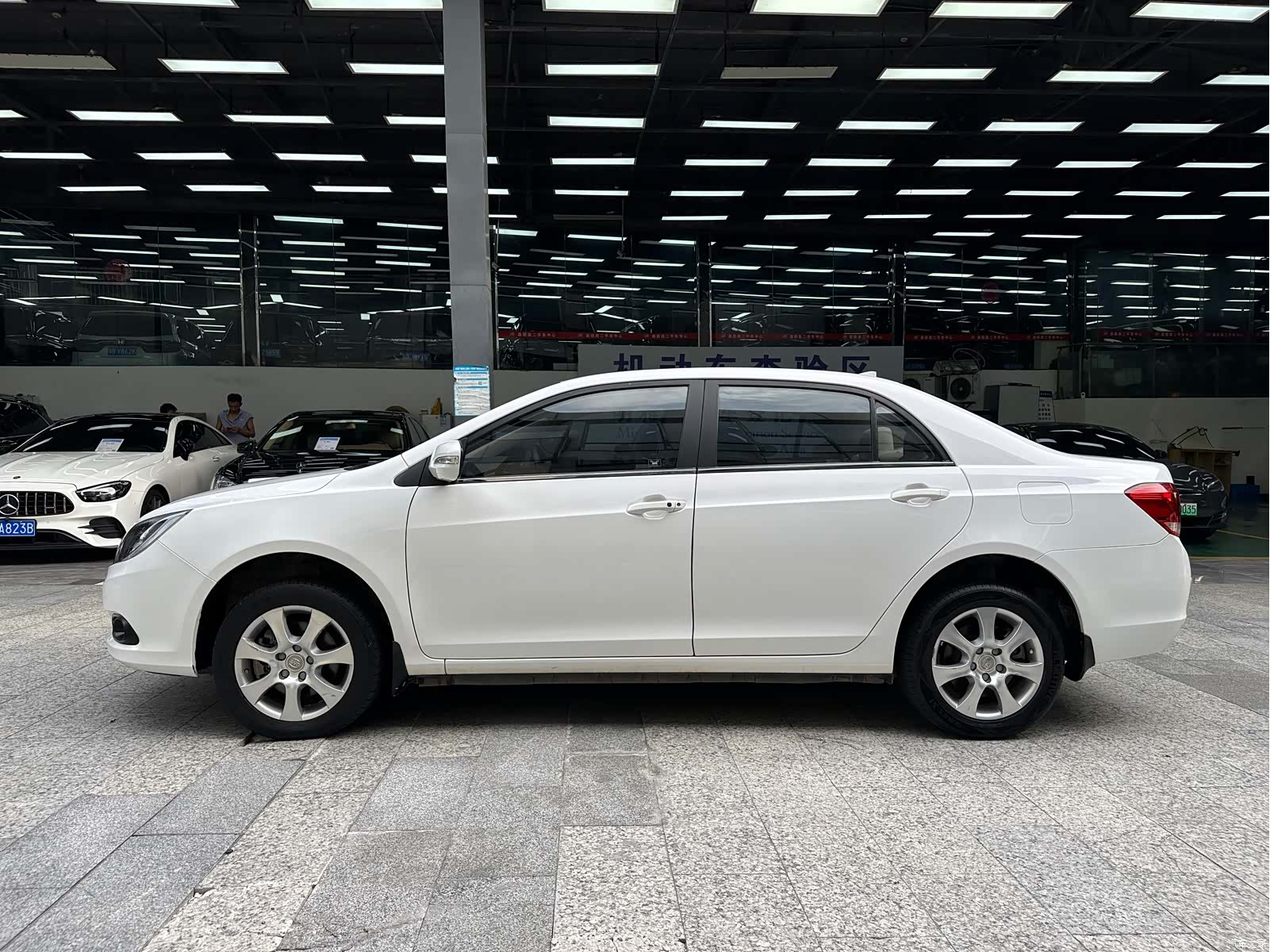 BYD E5, 2017 15