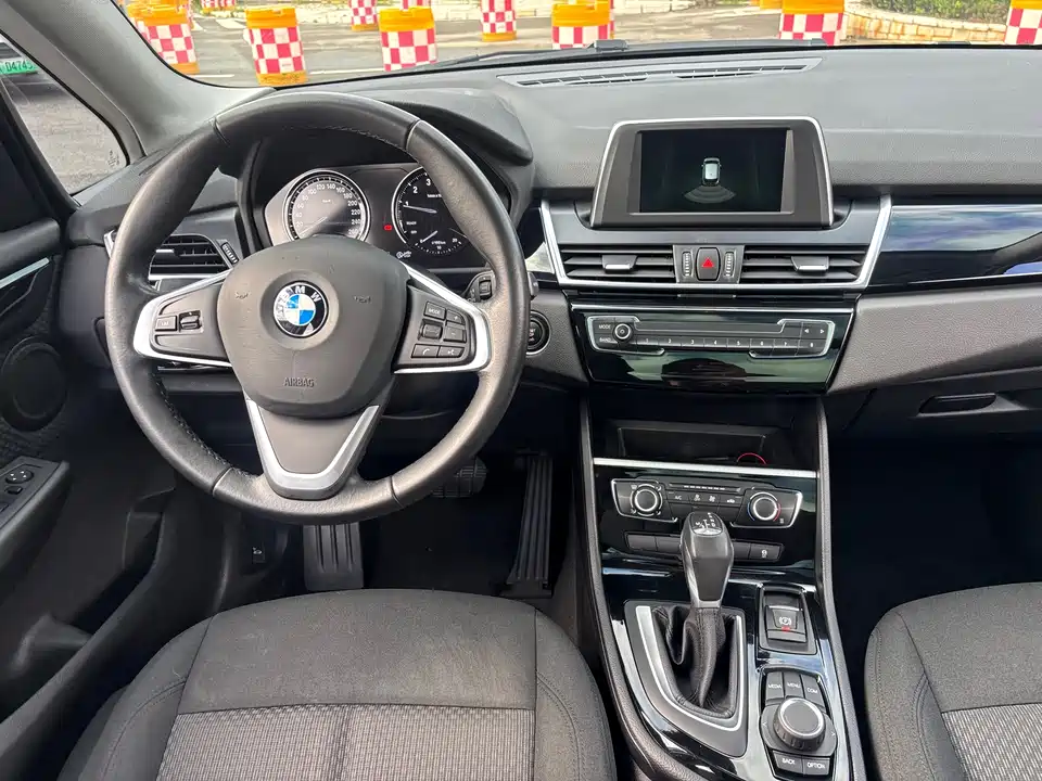 BMW 2 series station wagon