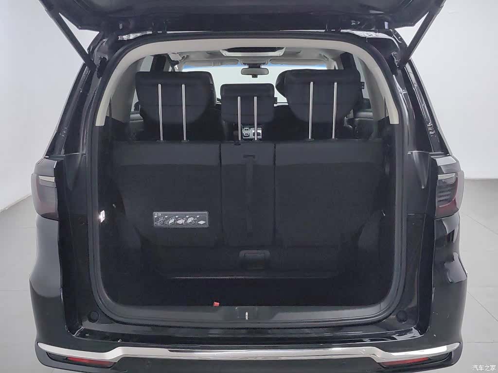 Honda Elysion, 2023 16