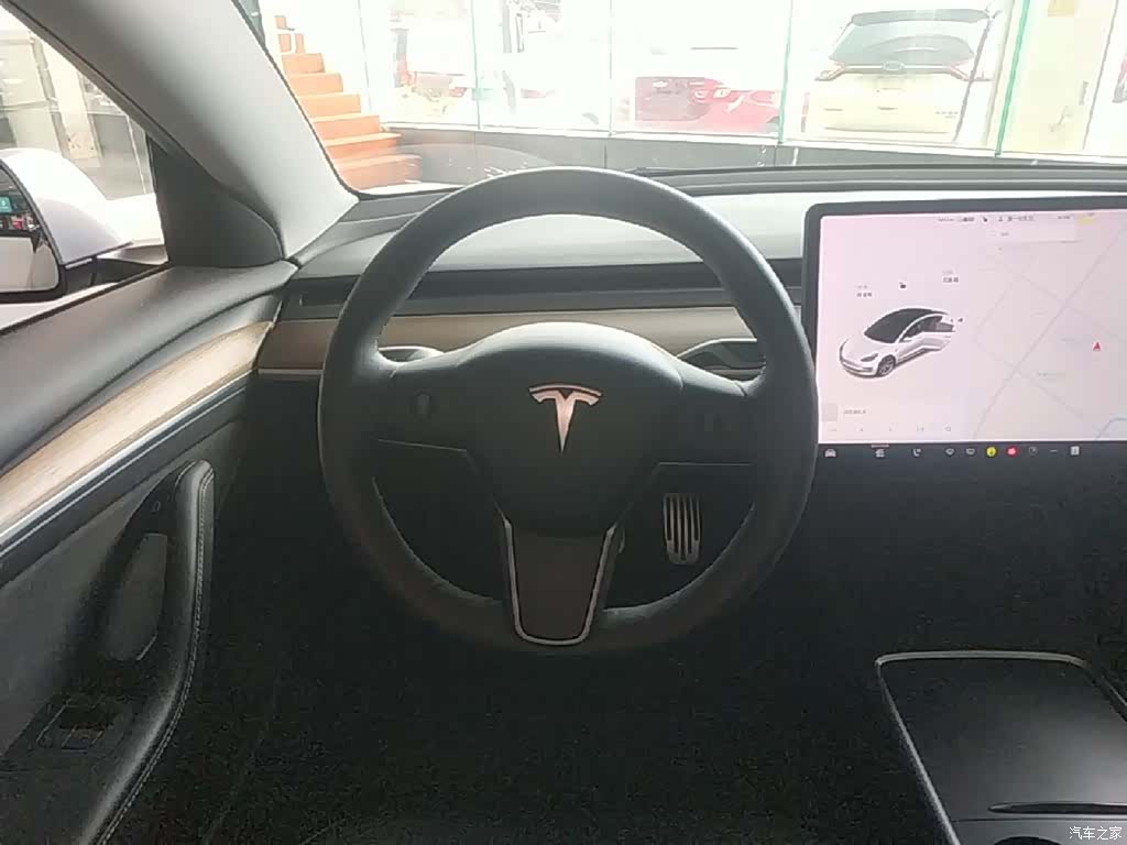 Tesla Model 3, 2021 11