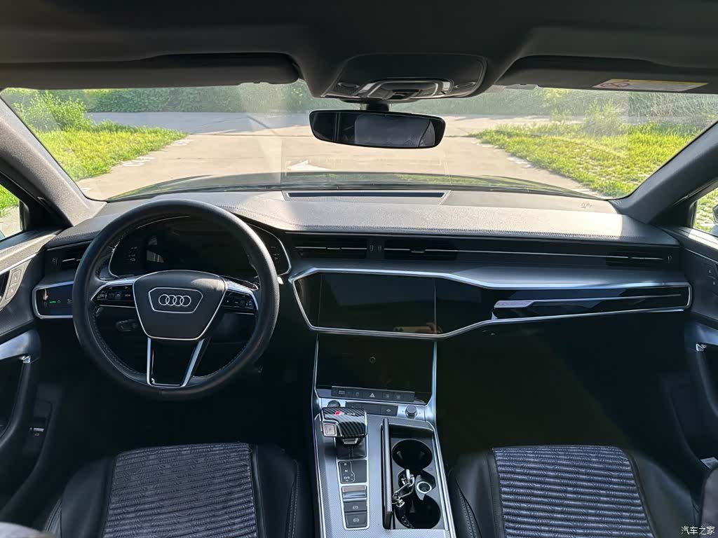 Audi A6L, 2021 10