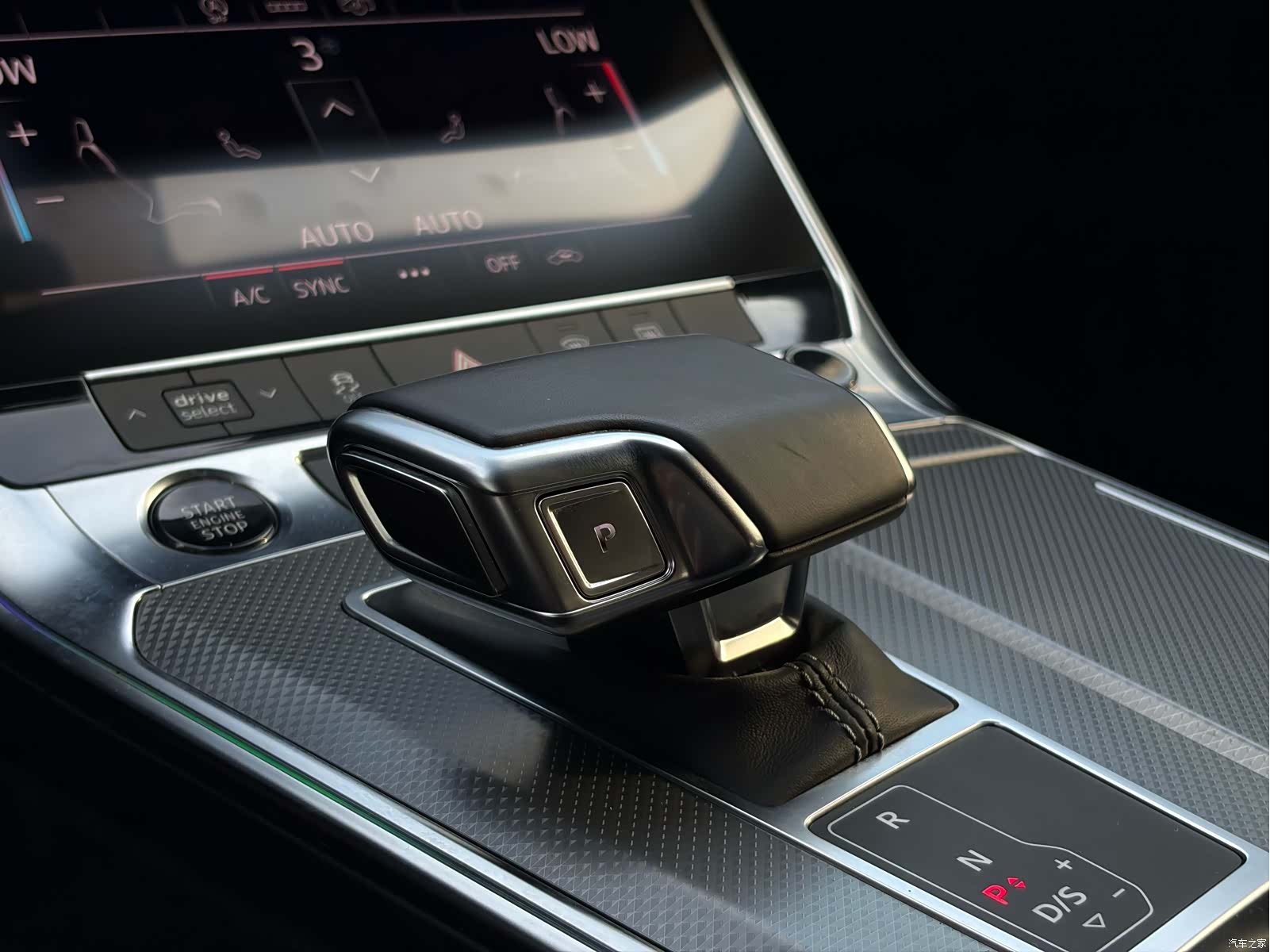 Audi A6L, 2022 14