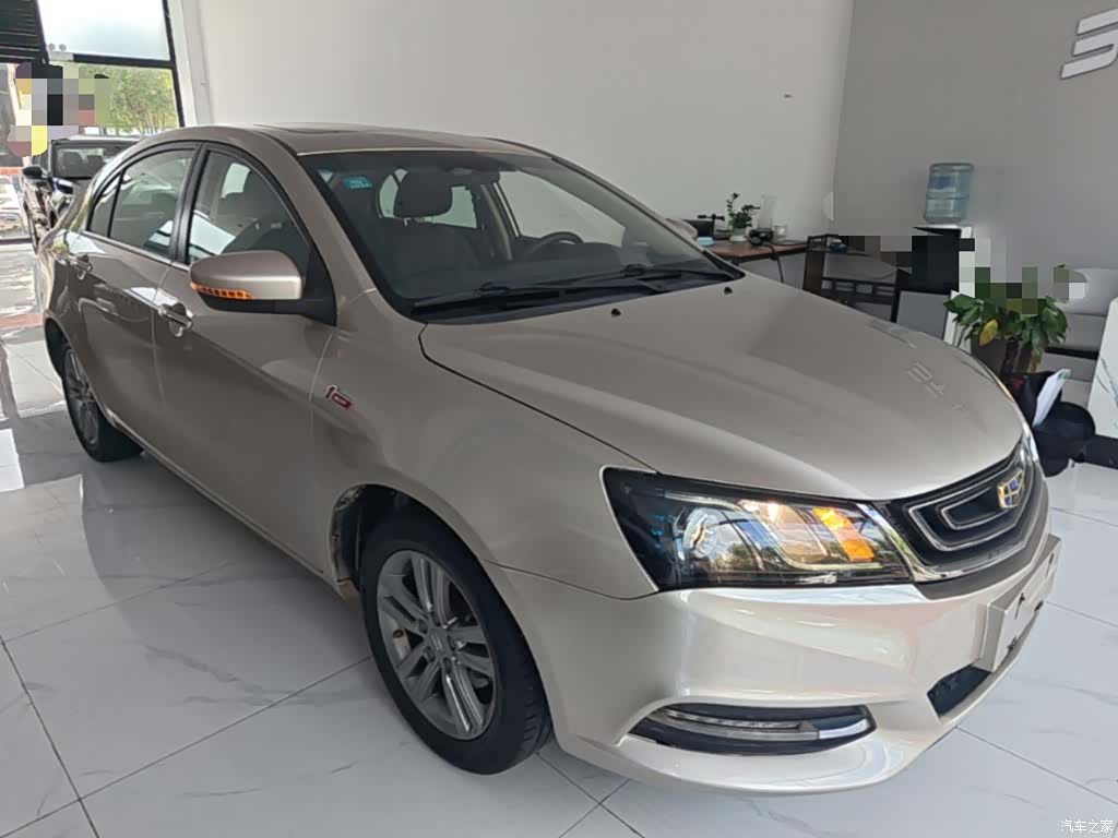 Geely Emgrand, 2017 4