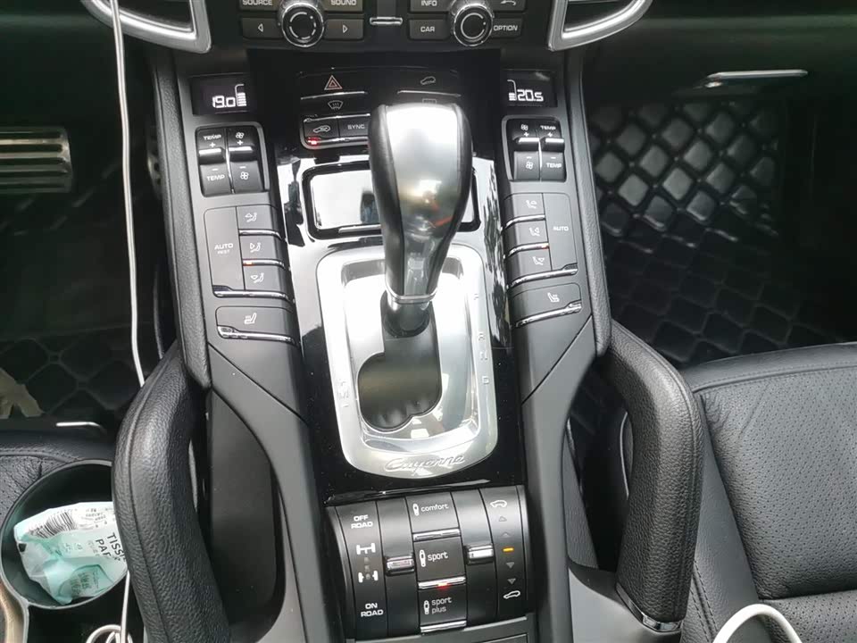 Porsche Cayenne Porsche Cayenne
