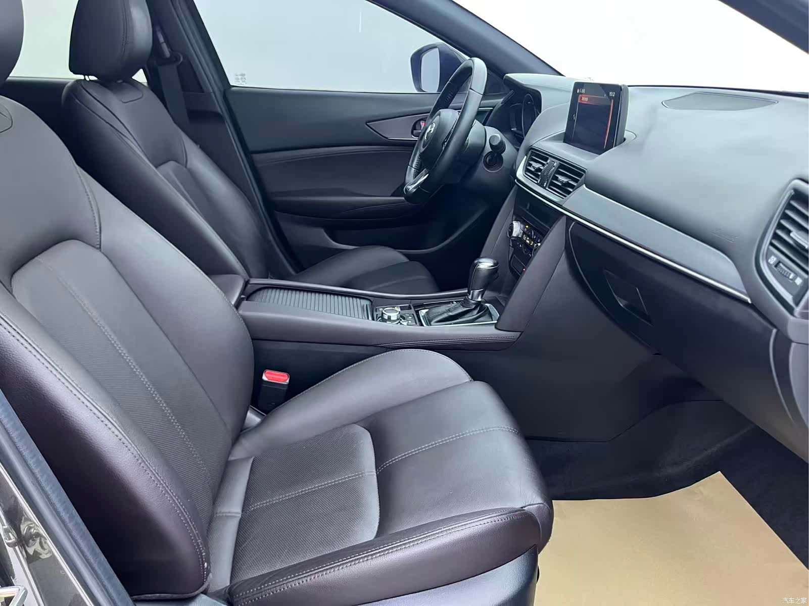 Mazda CX-4, 2020 8