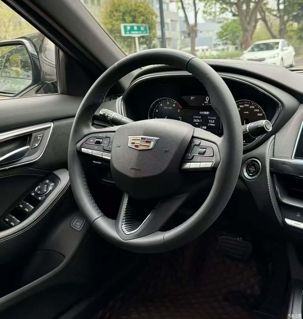 Cadillac CT5, 2022 8