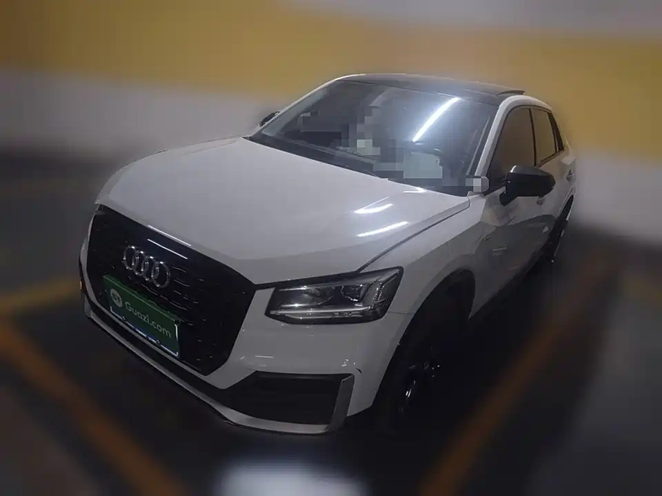 Audi Q2L