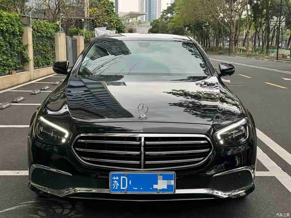 Mercedes-Benz E-Class, 2021 3