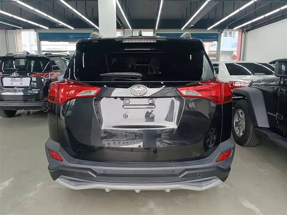 Toyota RAV4 Rongfang
