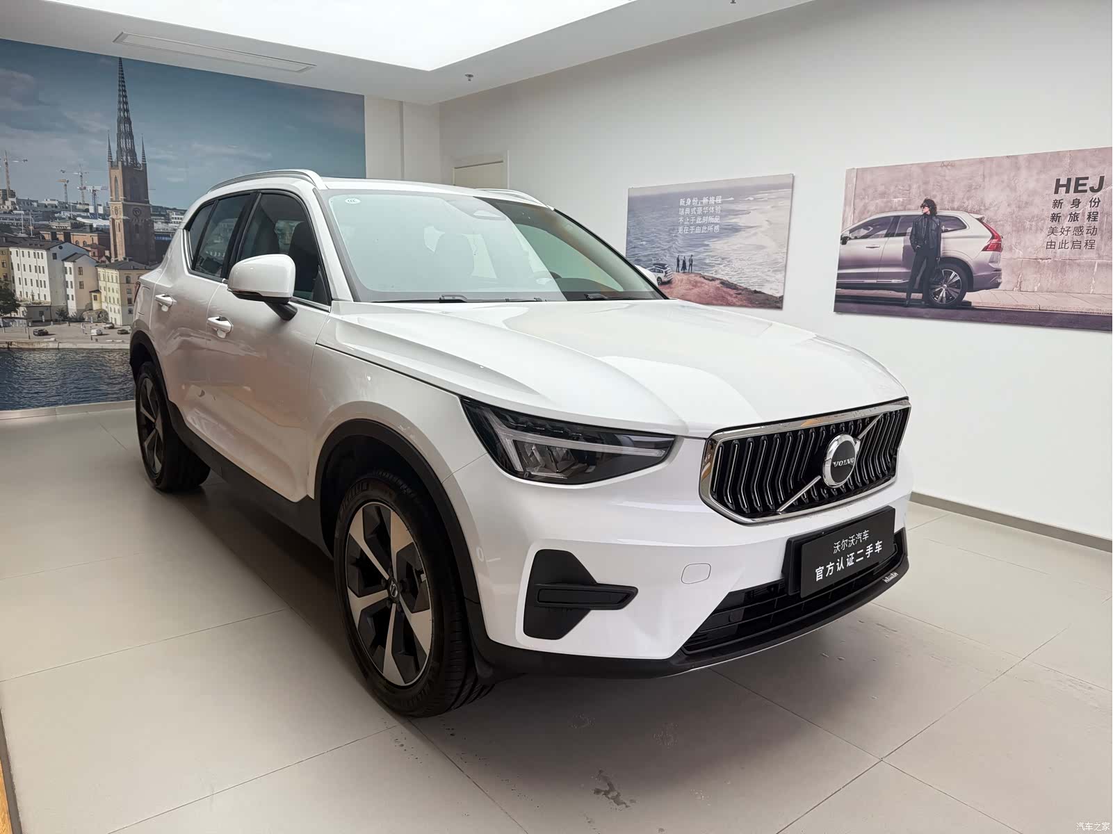 Volvo XC40, 2025 все фото