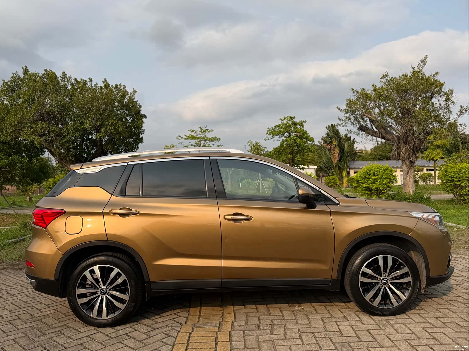 GAC GS4, 2015 27