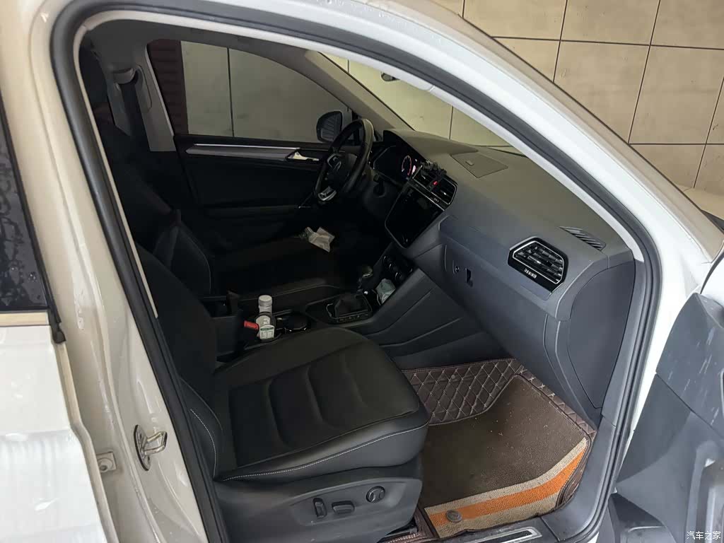 Volkswagen Tiguan L, 2021 3