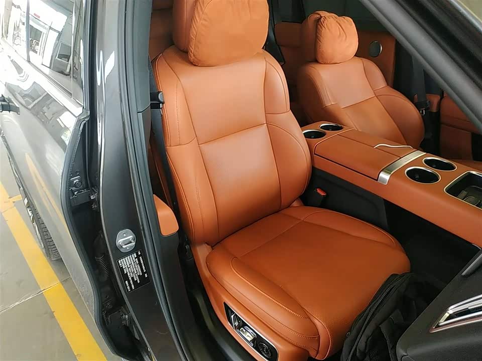 Li Auto Ideal L8