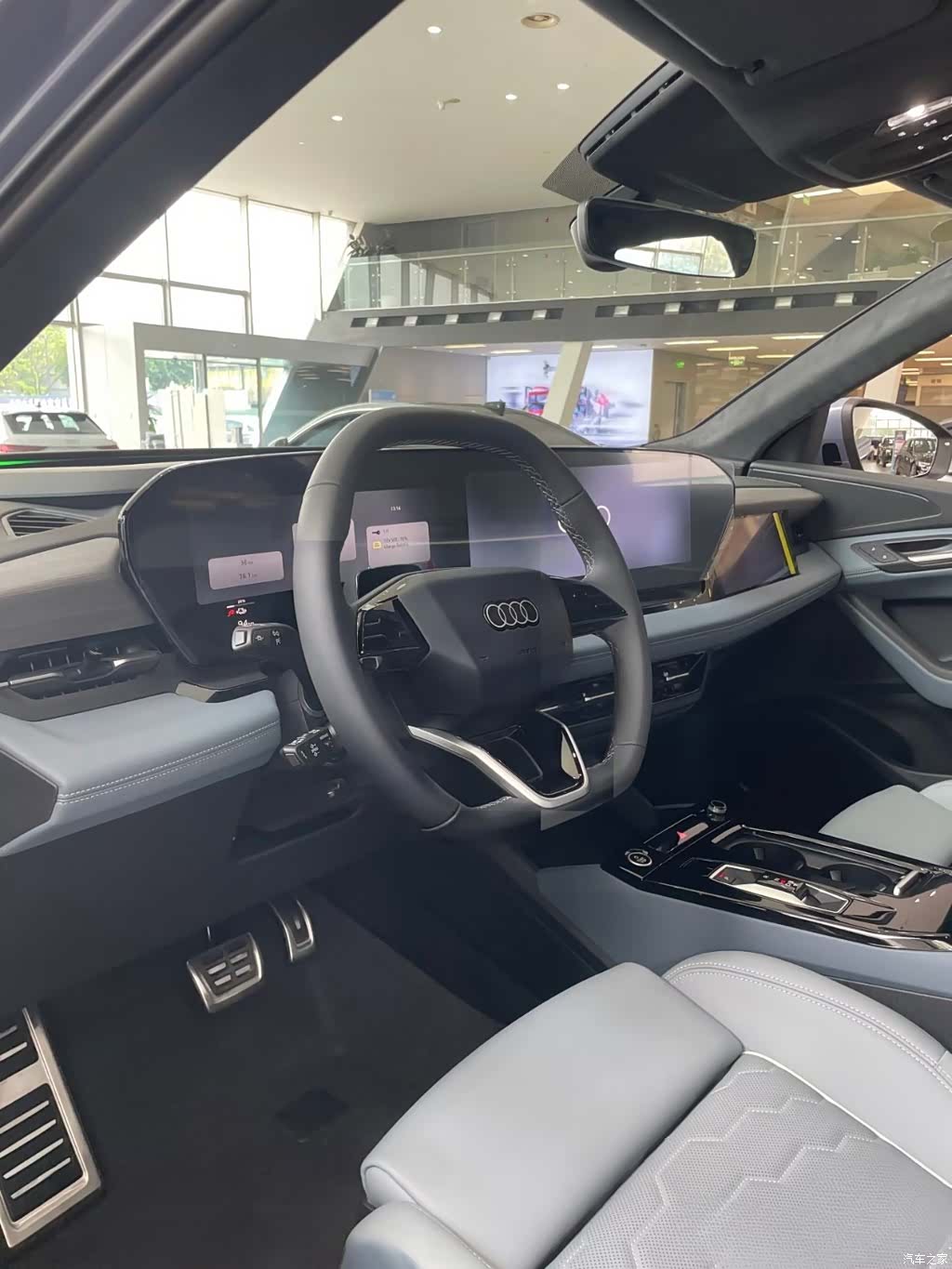 Audi e-tron, 2026 6