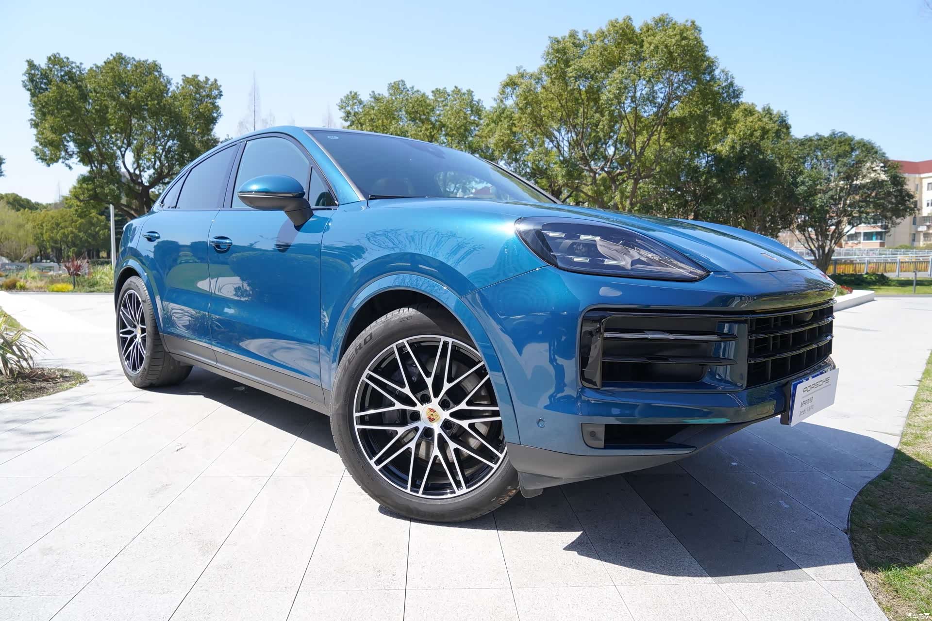 Porsche Cayenne, 2025 12