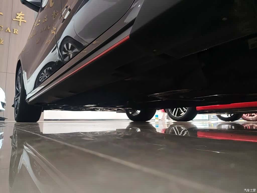 Geely Binray, 2022 22