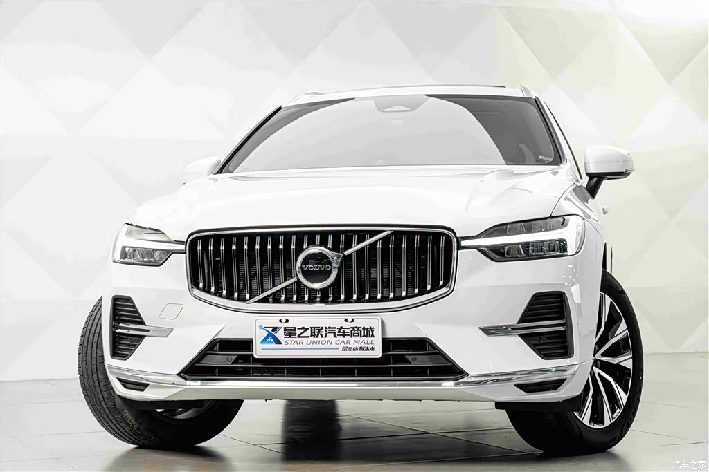 Volvo XC60, 2023 3