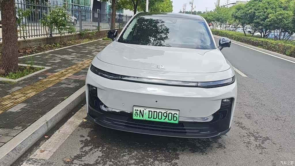 Leapmotor B10, 2025 2