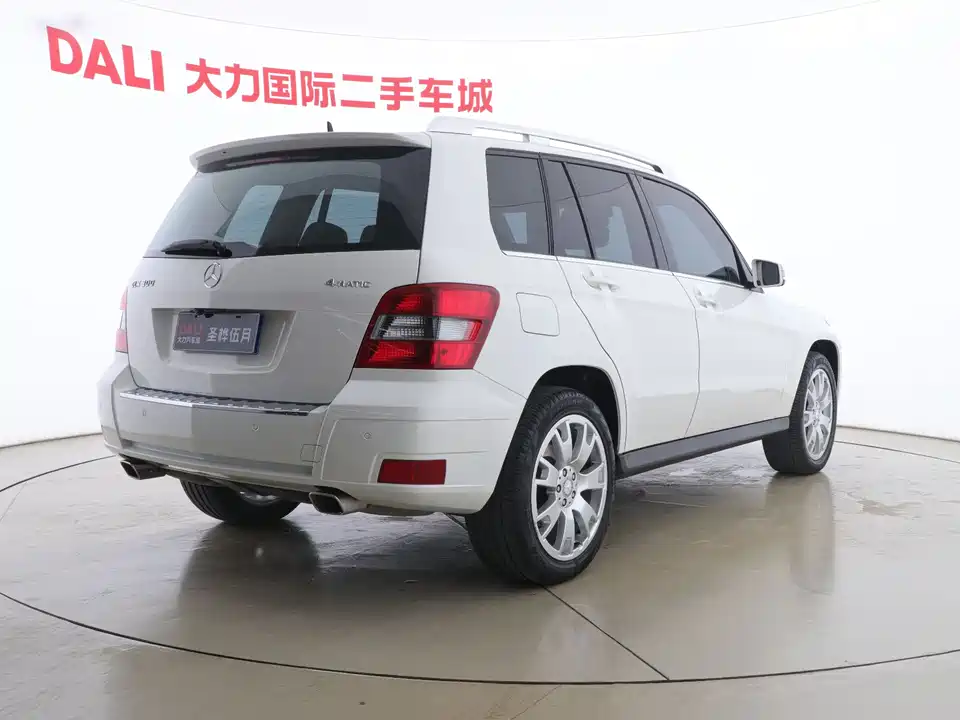Mercedes-Benz GLK grade