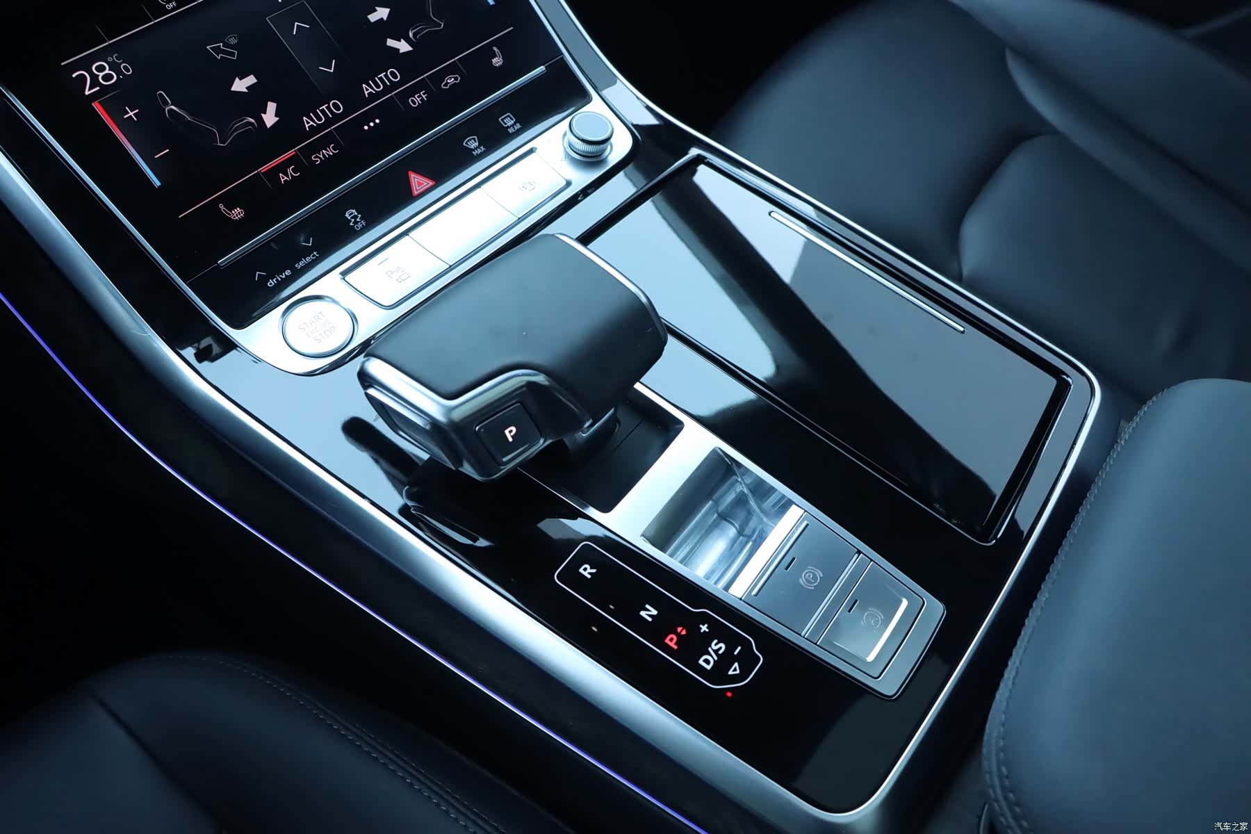 Audi Q8, 2020 19