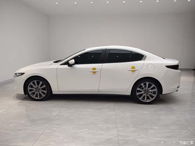 Mazda Mazda3, 2024 8