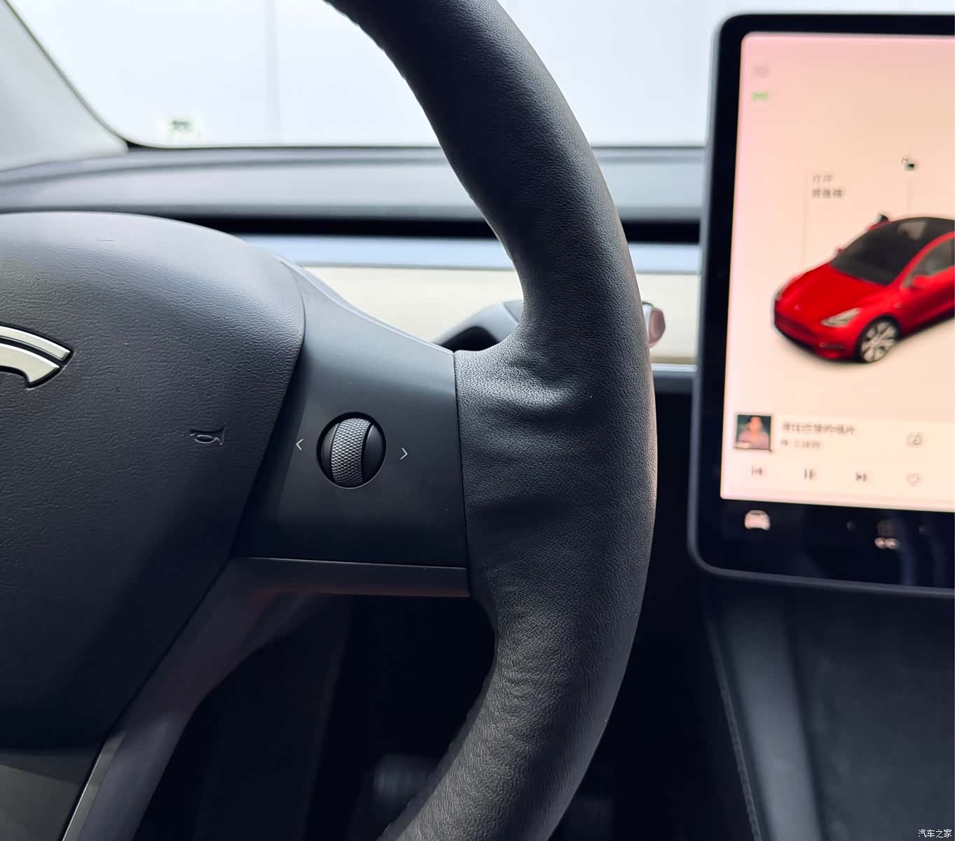 Tesla Model Y, 2021 19