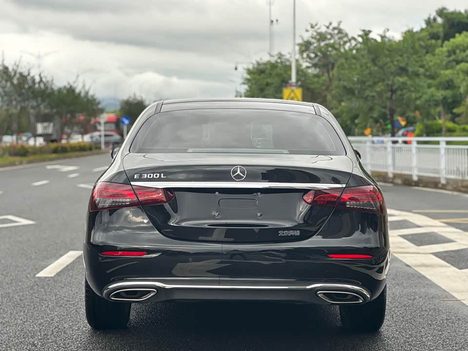 Mercedes-Benz E-class Mercedes-Benz E-class