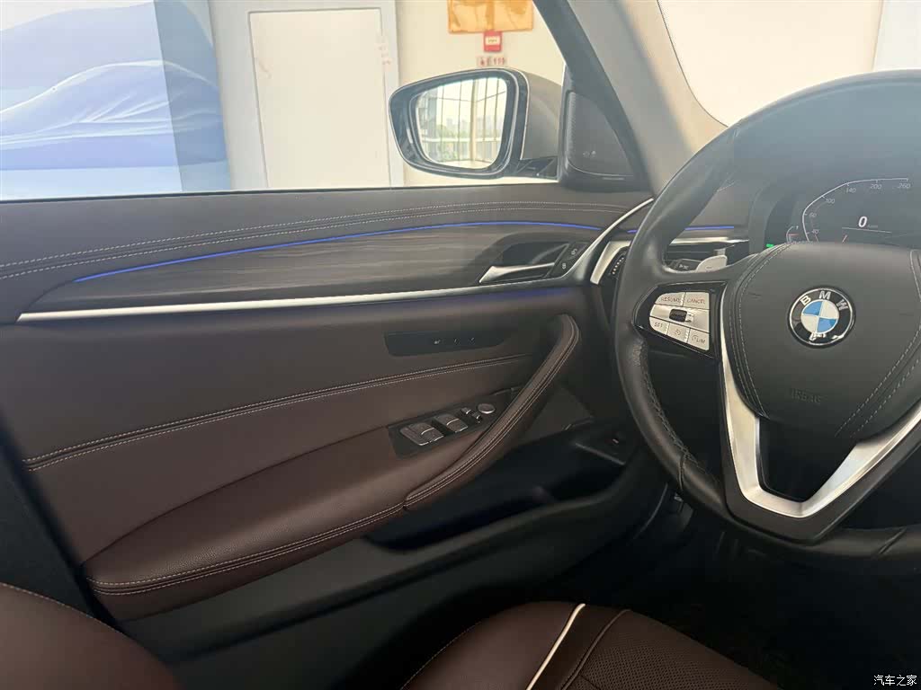 BMW 5 Series, 2021 16