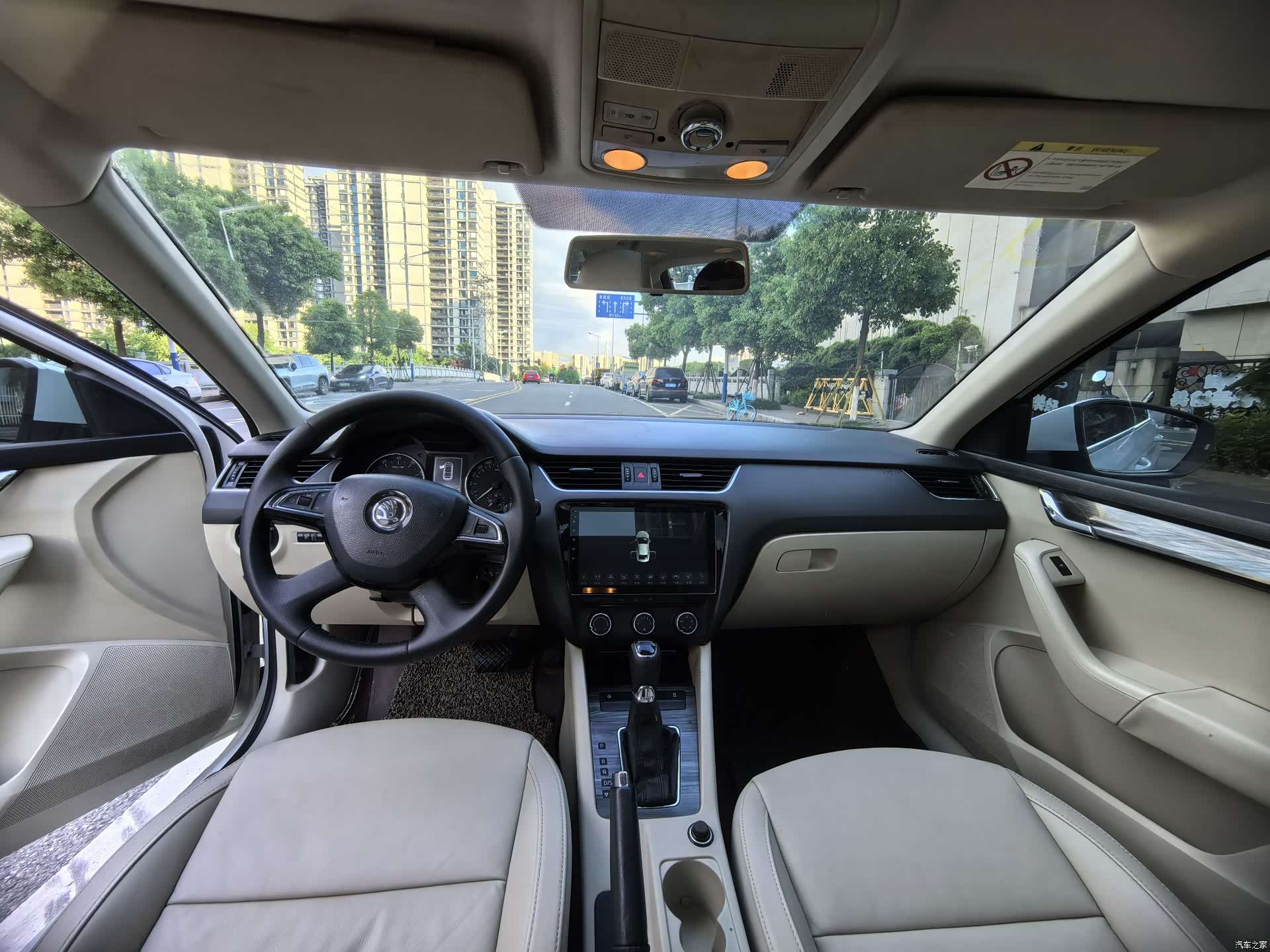 Skoda Octavia, 2015 8