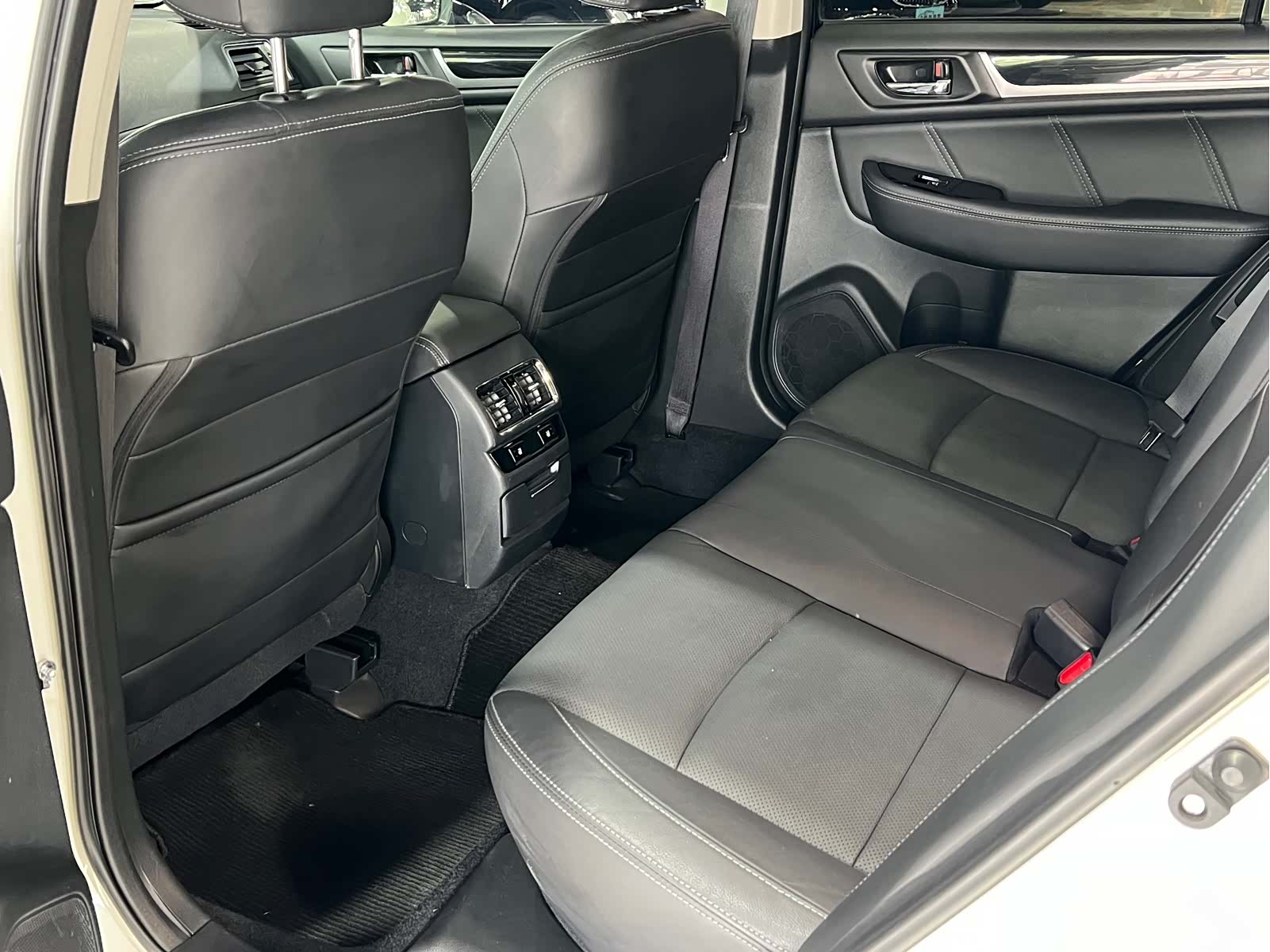 Subaru Outback, 2017 22