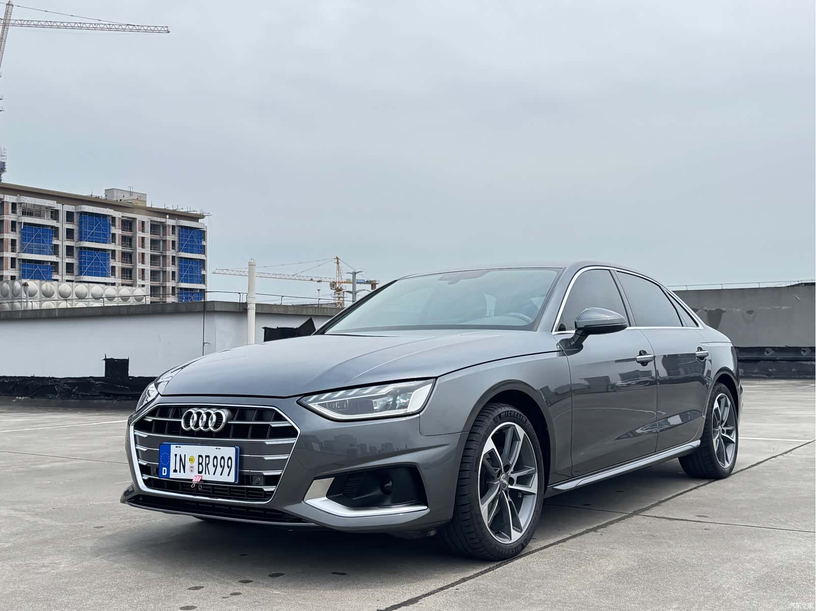 Audi A4L, 2021 1