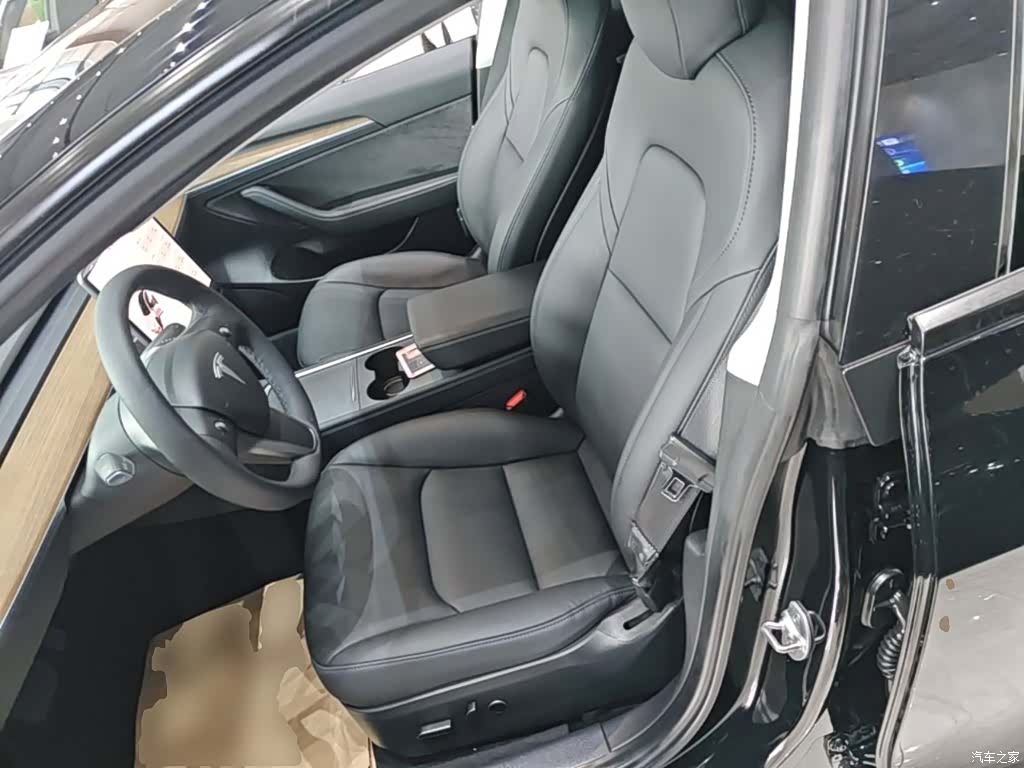 Tesla Model 3, 2021 15