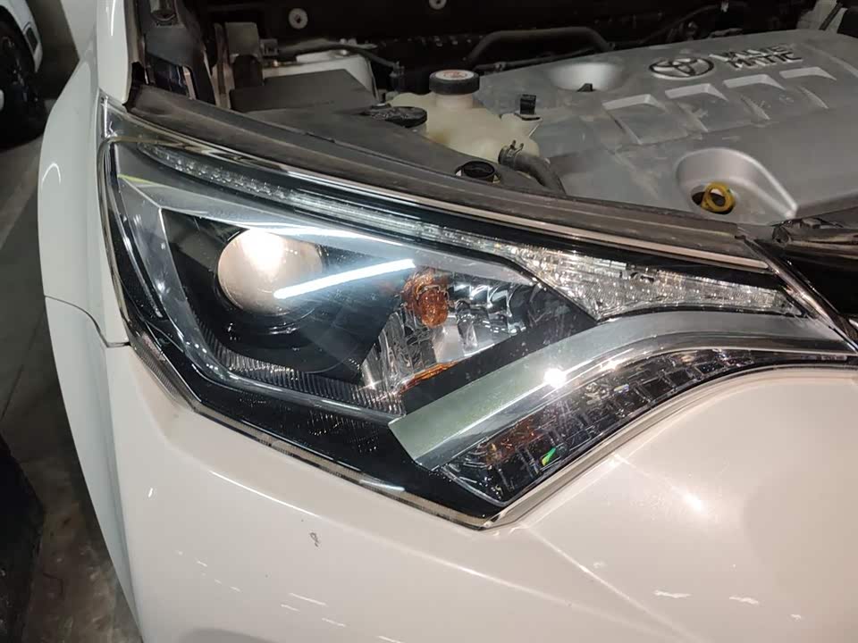 Toyota RAV4 Rongfang