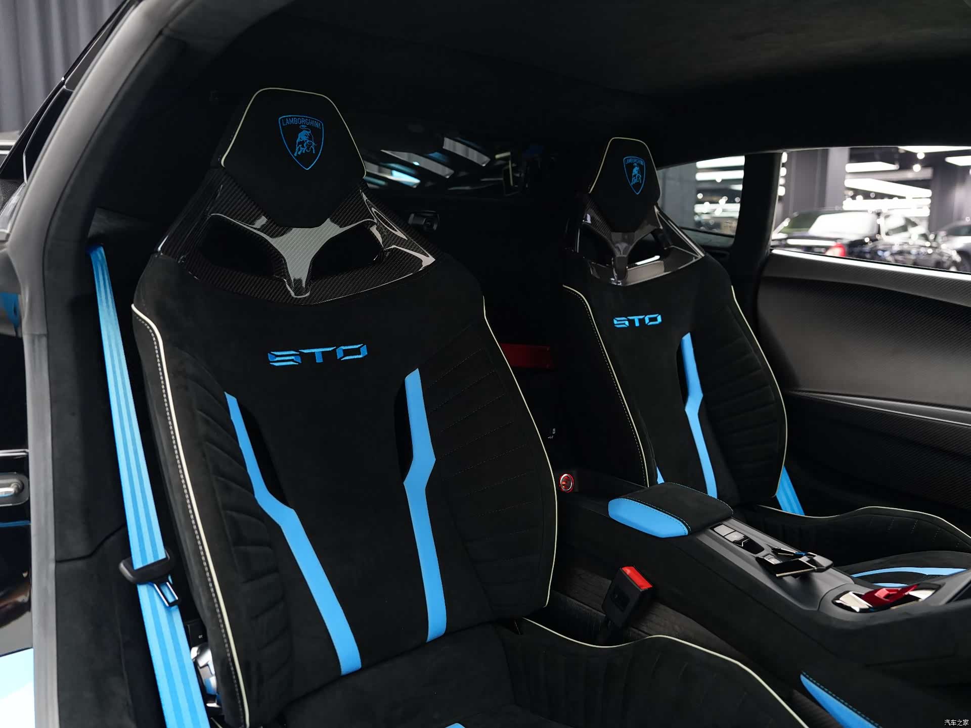 Lamborghini Huracán, 2022 16