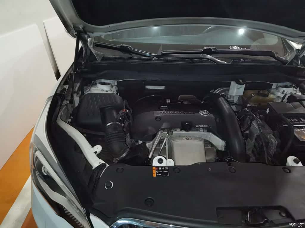 Buick Envision Plus, 2015 21