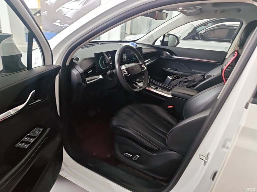 Roewe RX5, 2022 16