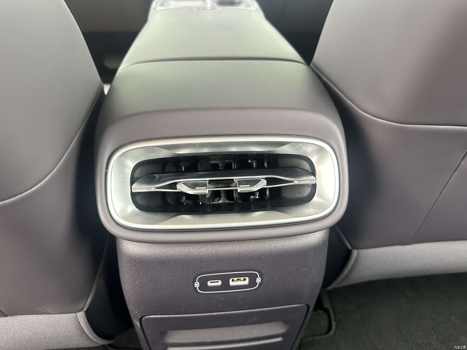 Leapmotor B01, 2025 19
