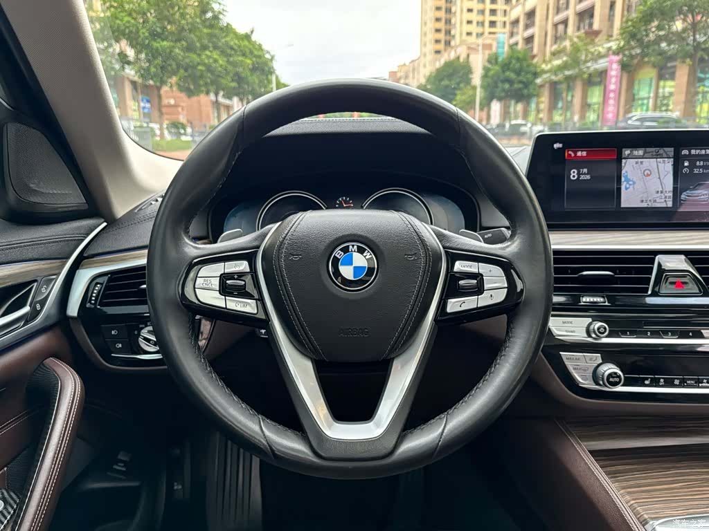 BMW 5 Series, 2018 16
