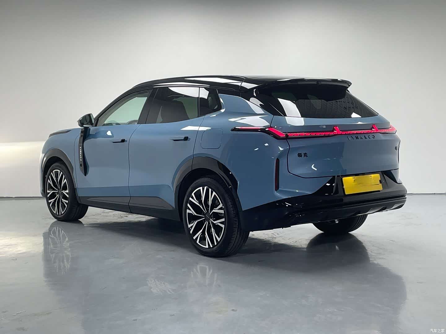 Lynk & Co 02, 2025 все фото