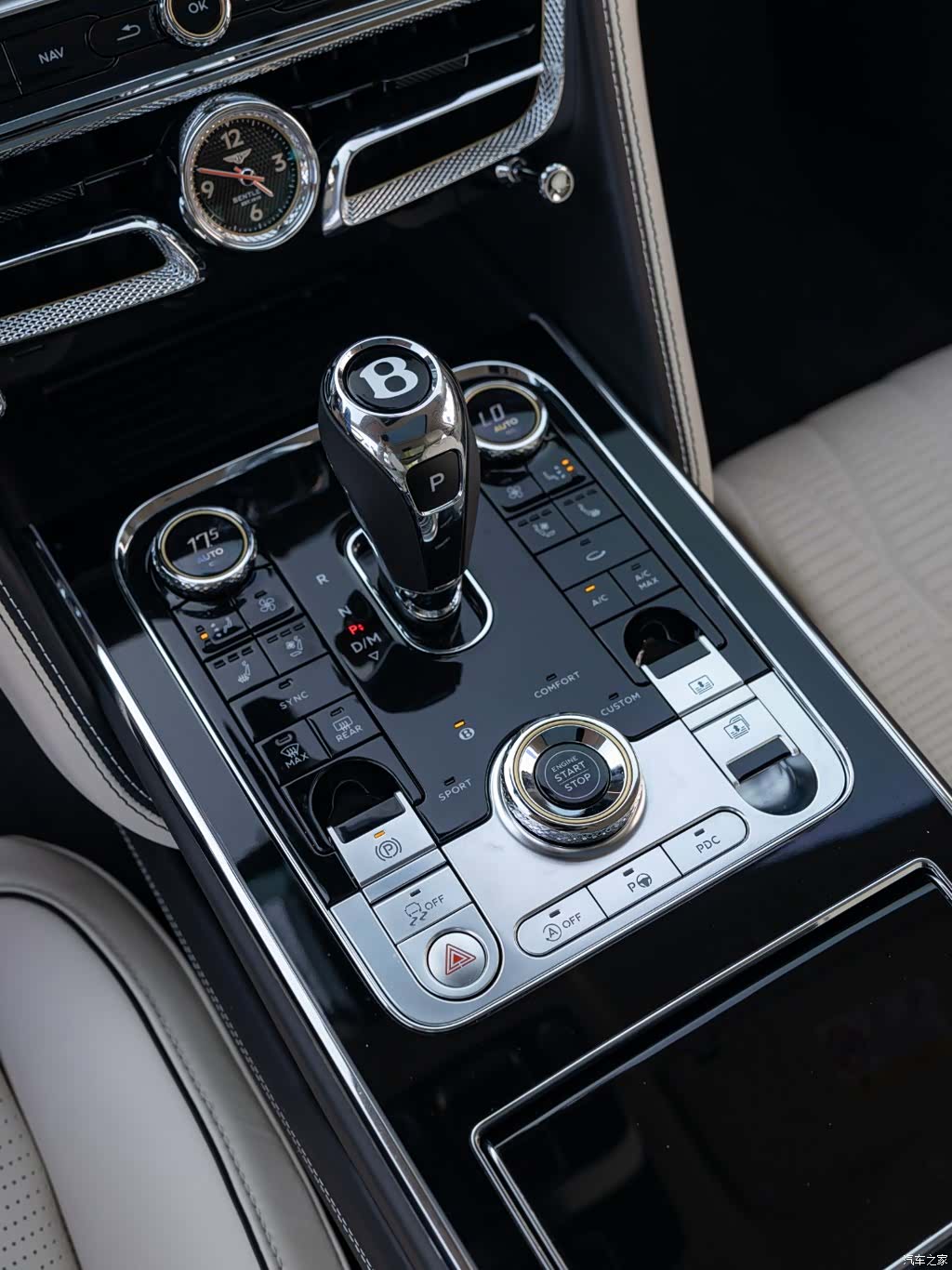 Bentley Flying Spur, 2022 16