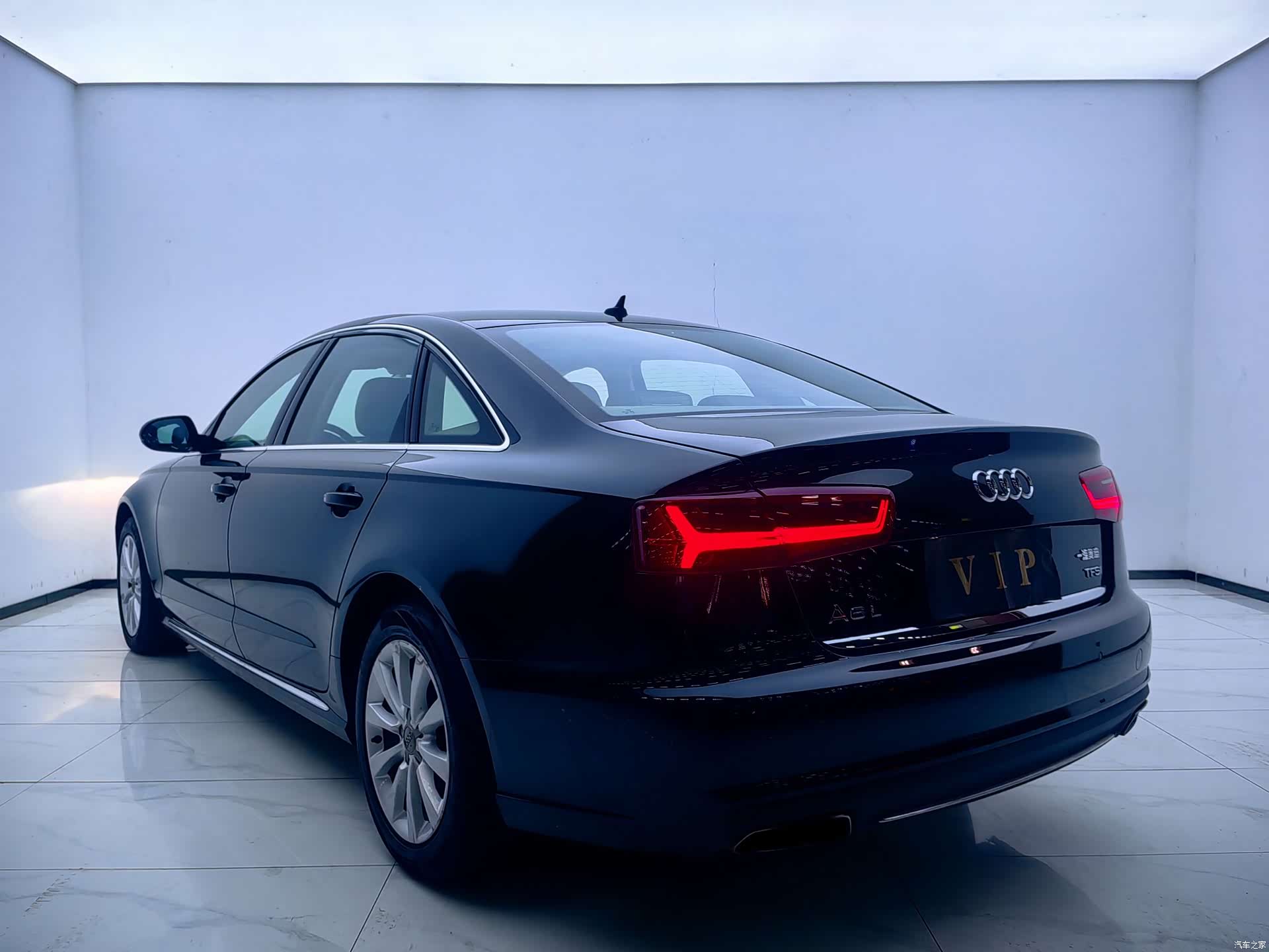 Audi A6L, 2016 14