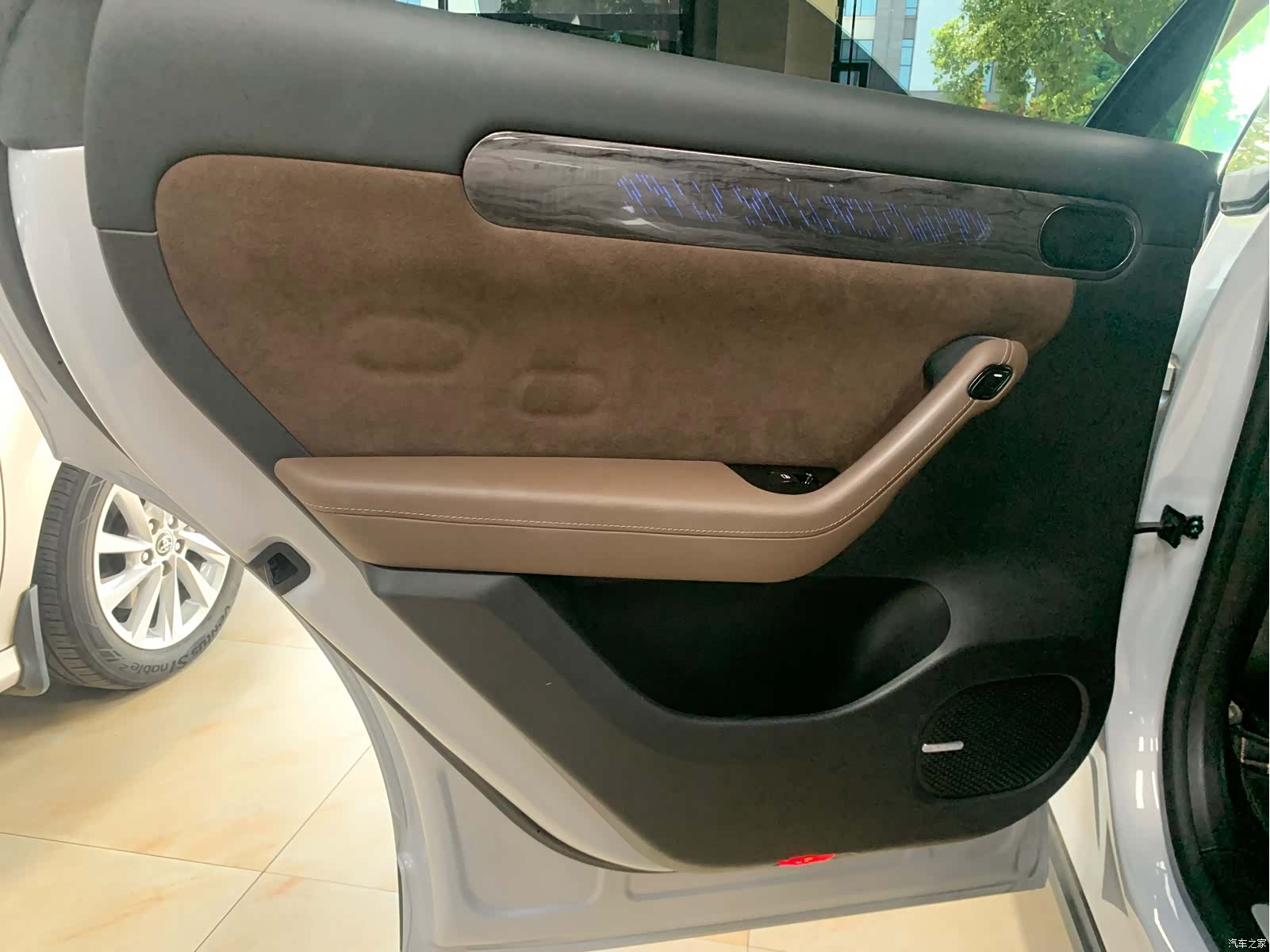 Leapmotor C11, 2022 11