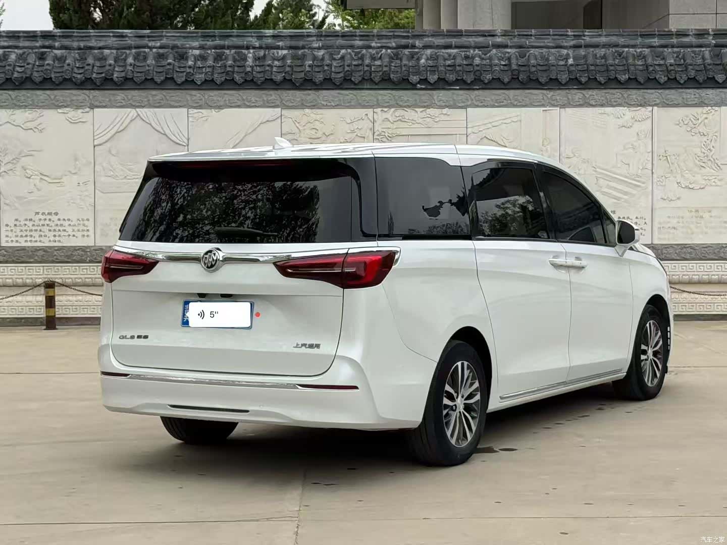 Buick GL8, 2023 2