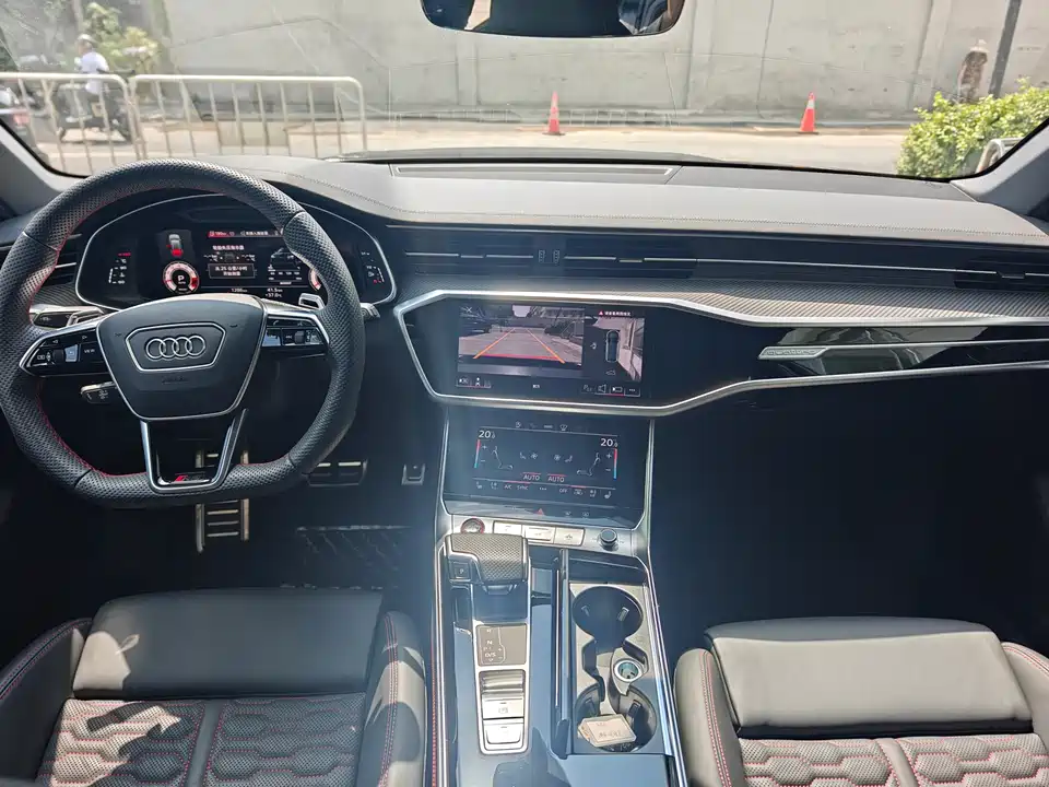 Audi RS 6 Audi RS 6