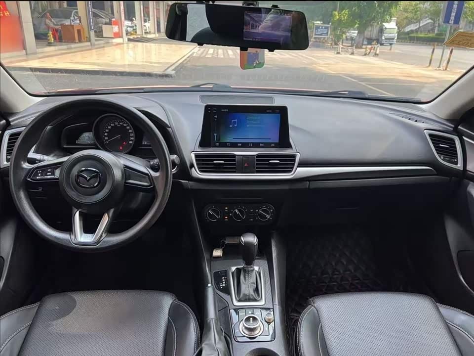 Mazda 3 Angkesaila Mazda 3 Angkesaila