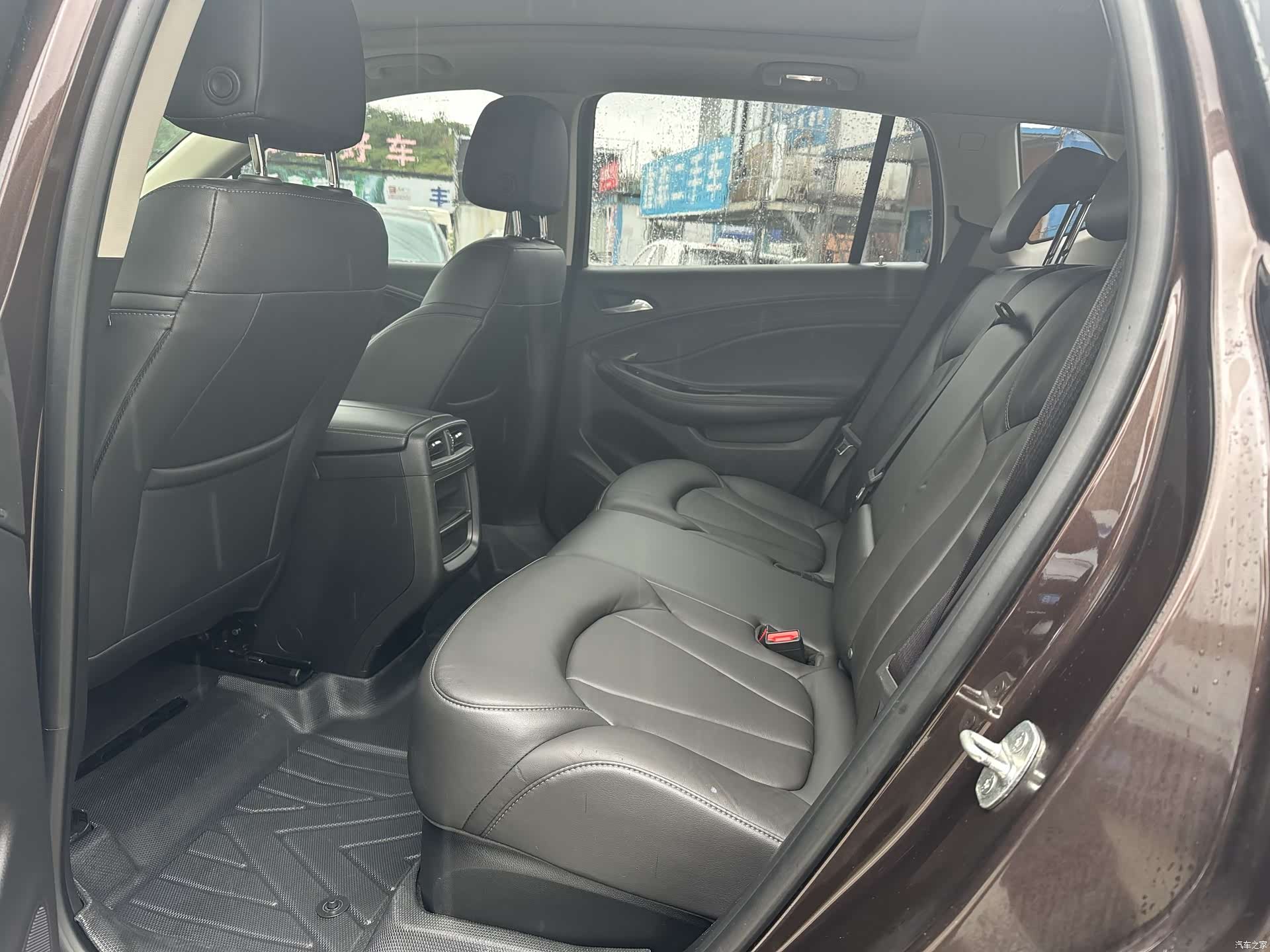 Buick Envision Plus, 2021 11