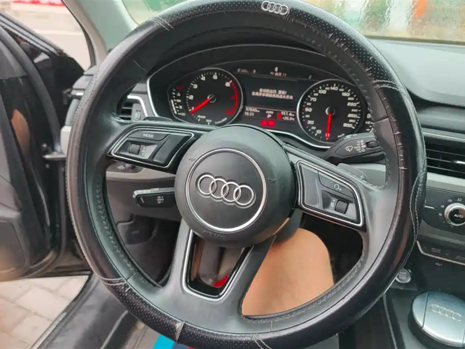 Audi A4L