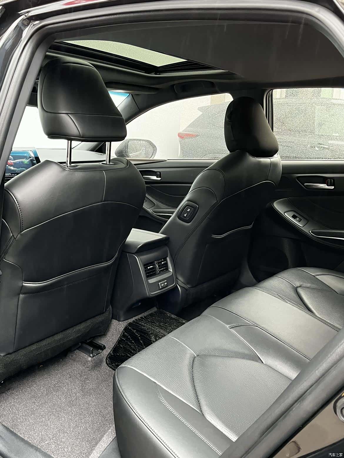 Toyota Avalon, 2024 19